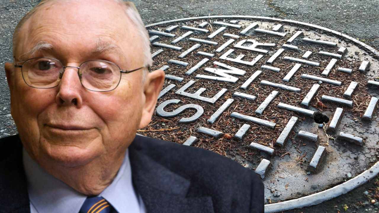Charlie Munger: Everybody Should Avoid Crypto ‘as if It Were an Open Sewer, Full of Malicious Organisms’
